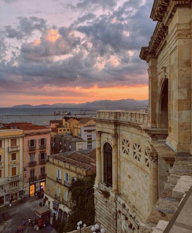 Cagliari Centro Citta Rooms エクステリア 写真